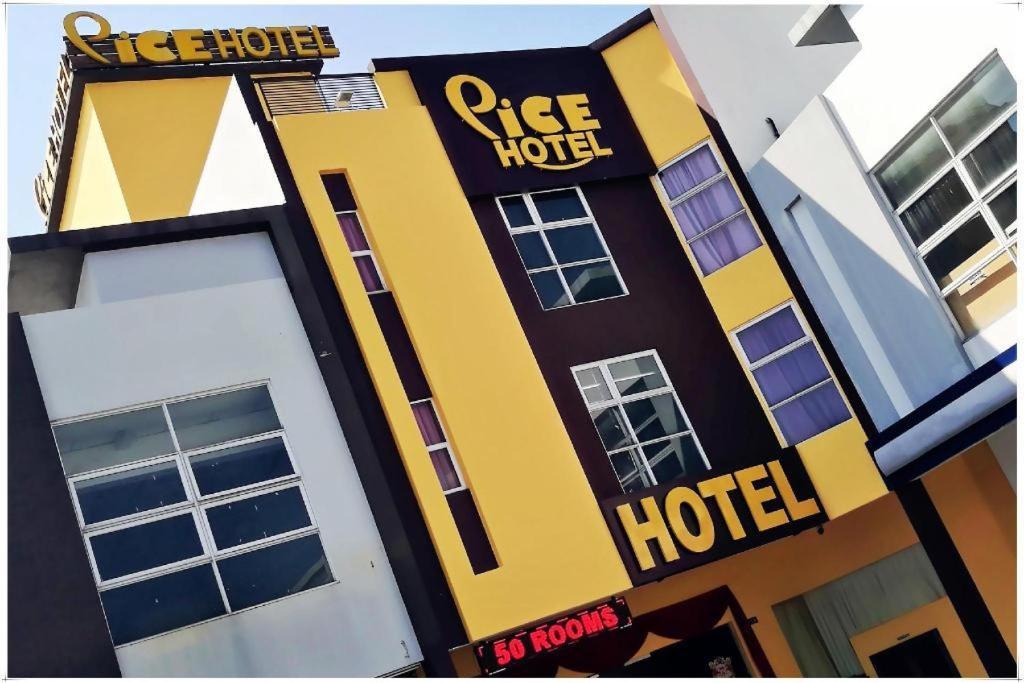 Pice Hotel Bukit Mertajam Luaran gambar
