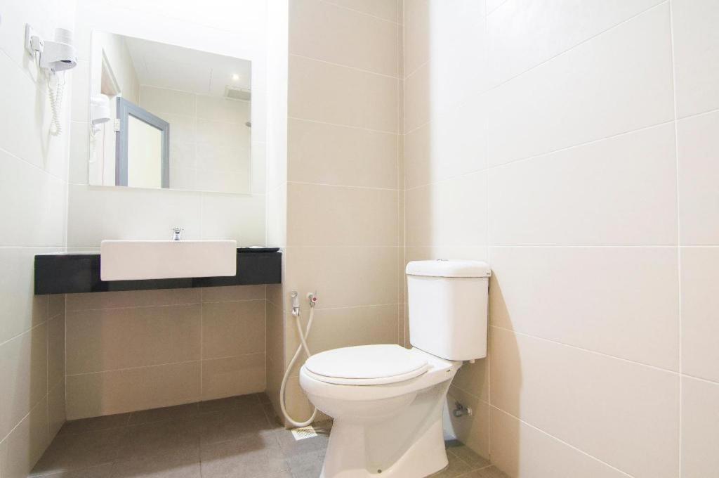 Pice Hotel Bukit Mertajam Luaran gambar