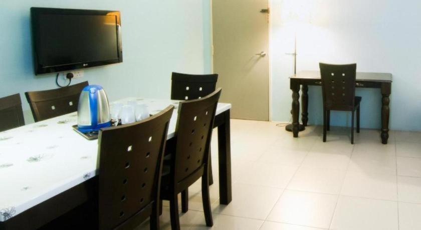 Pice Hotel Bukit Mertajam Luaran gambar